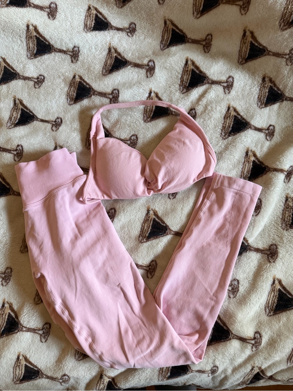 Pink Women's Workout Set - Soft Everyday Comfort